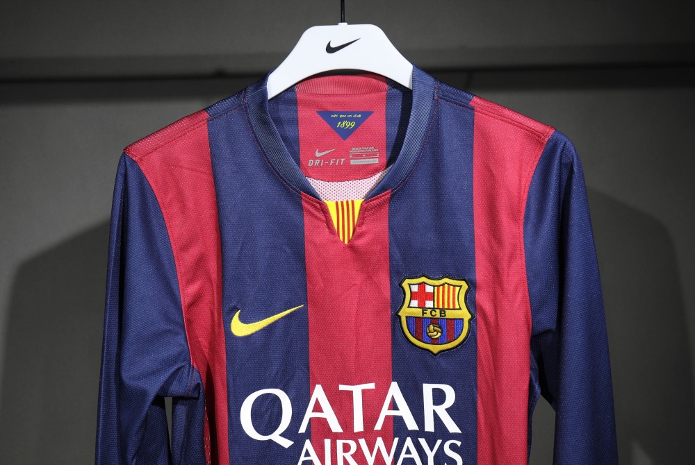 Authentic Barcelona Retro Jersey Home Long Sleeve Soccer Shirt 2014-15