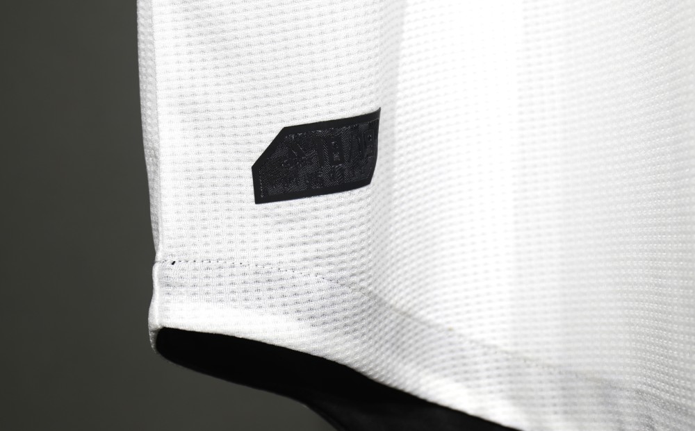 Real Madrid Authentic Retro Jersey Home Soccer Shirt 2018/19