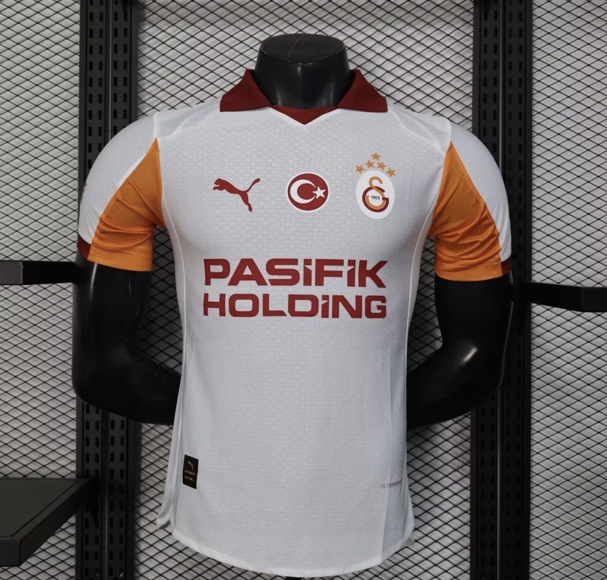 Galatasaray Authentic Away Football Jersey 2025/26 in White