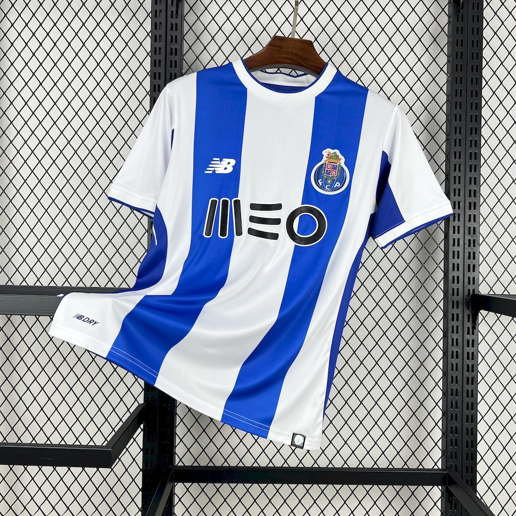 FC Porto Retro Soccer Jersey Home Custom Shirt 2017/18 in Bule&White