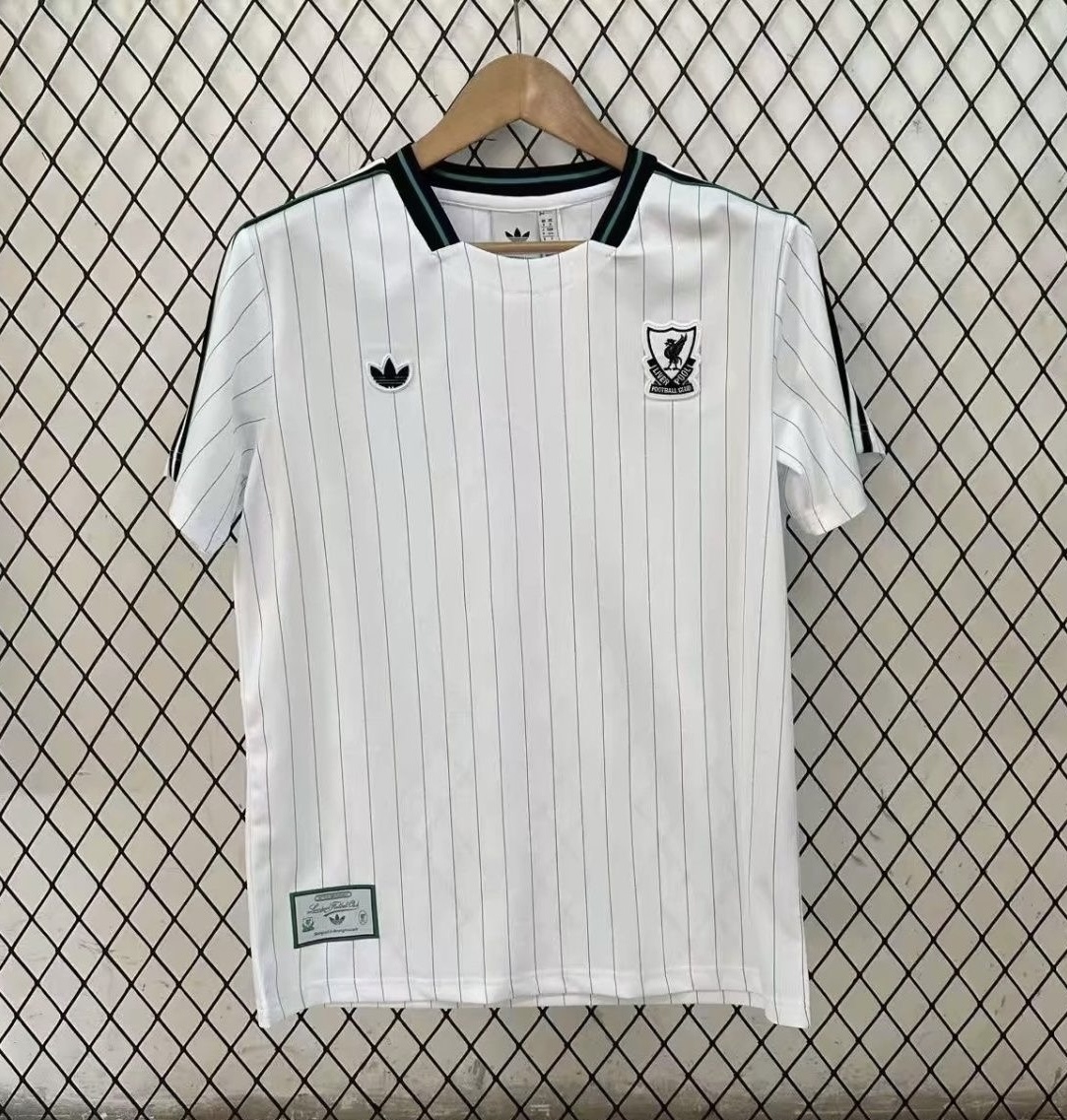 Liverpool Football Jersey Terrace Icons Special Edition Custom Shirt 2025/26 in White