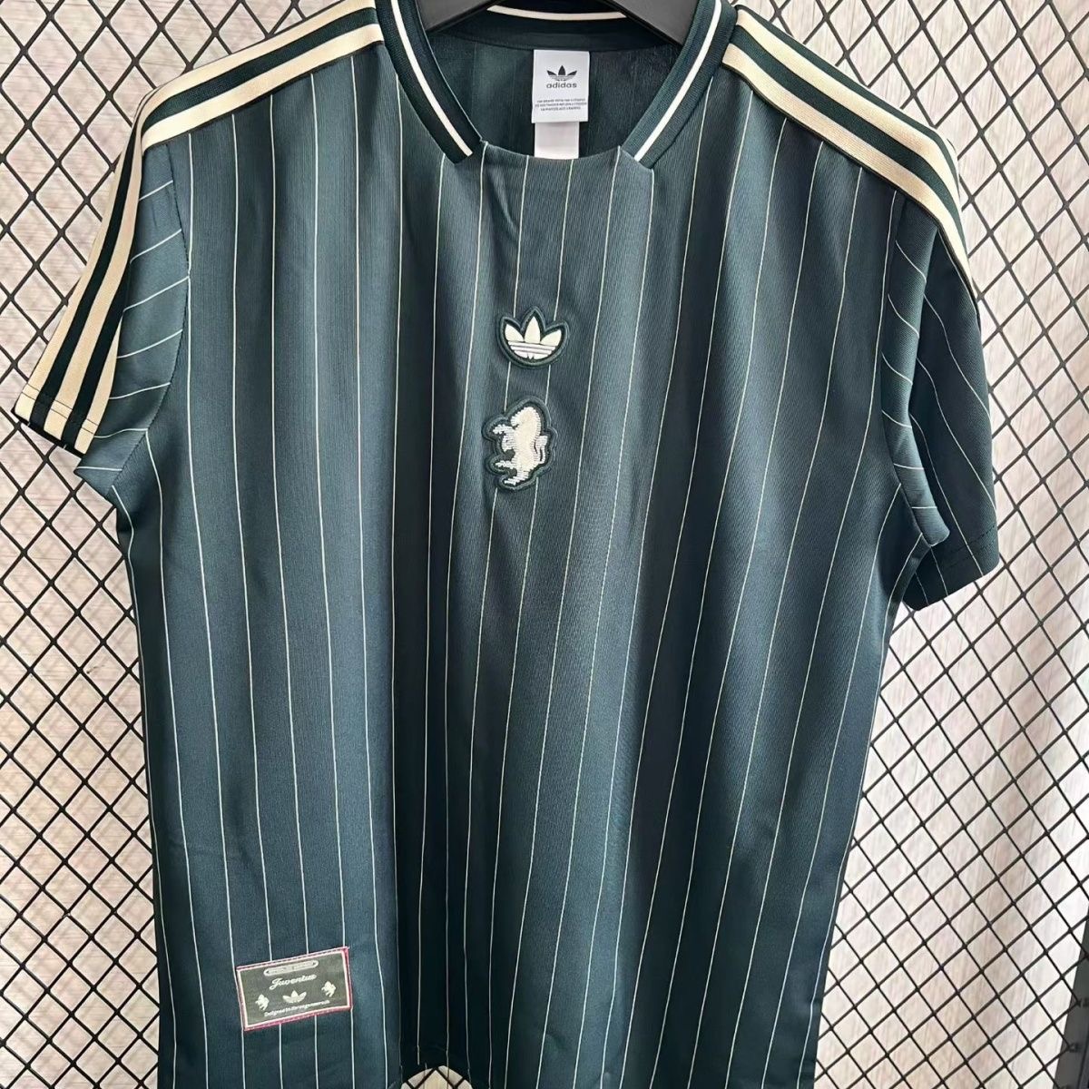 Juventus Soccer Jersey Terrace Icons Special Edition Custom Shirt 2025/26 in Model Year: 2025-2026 Country and League: