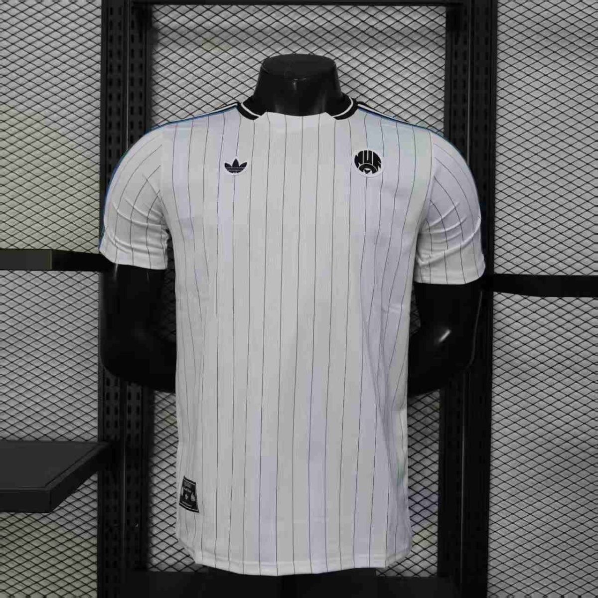 Newcastle United Authentic Football Jersey Terrace Icons Special Edition Shirt 2025/26 in White