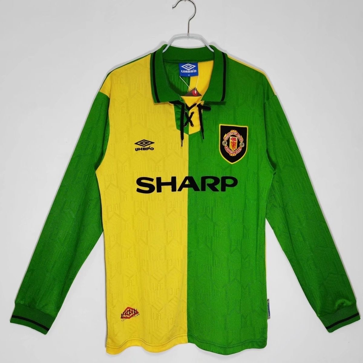 Manchester United Retro Football Jersey Away Long Sleeve Custom Shirt 1992/94 in Green
