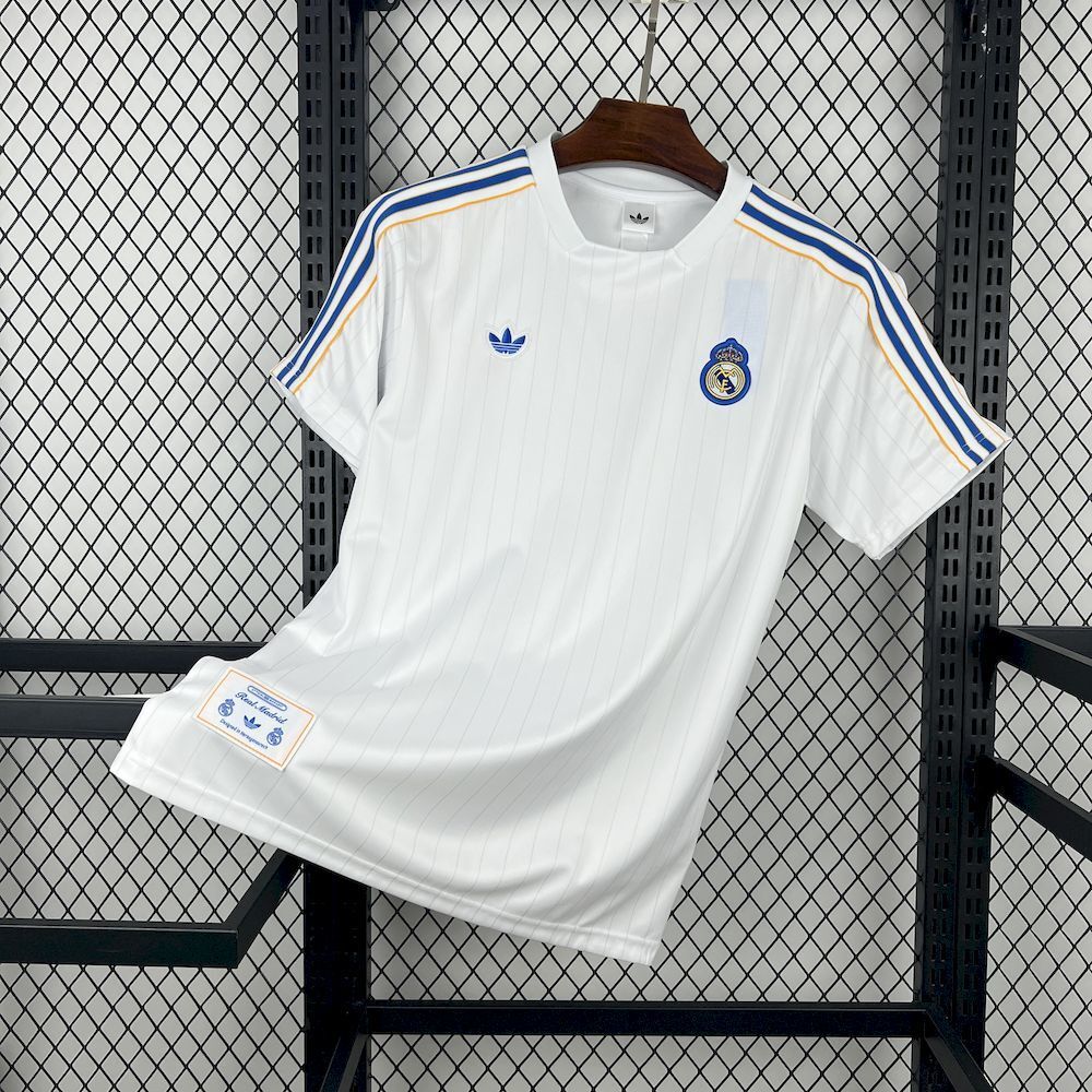 Real Madrid Football Jersey Terrace Icons Special Edition Custom Shirt 2025/26 in White