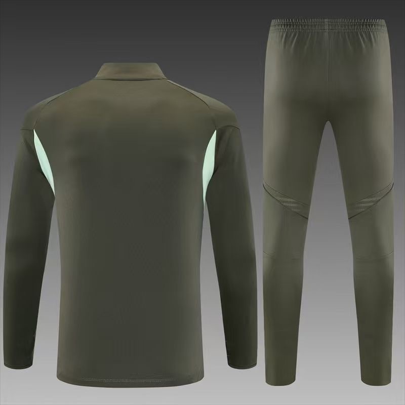 Kids Real Madrid Training Kit (Sweatshirt+Pants) Brown 2025/26