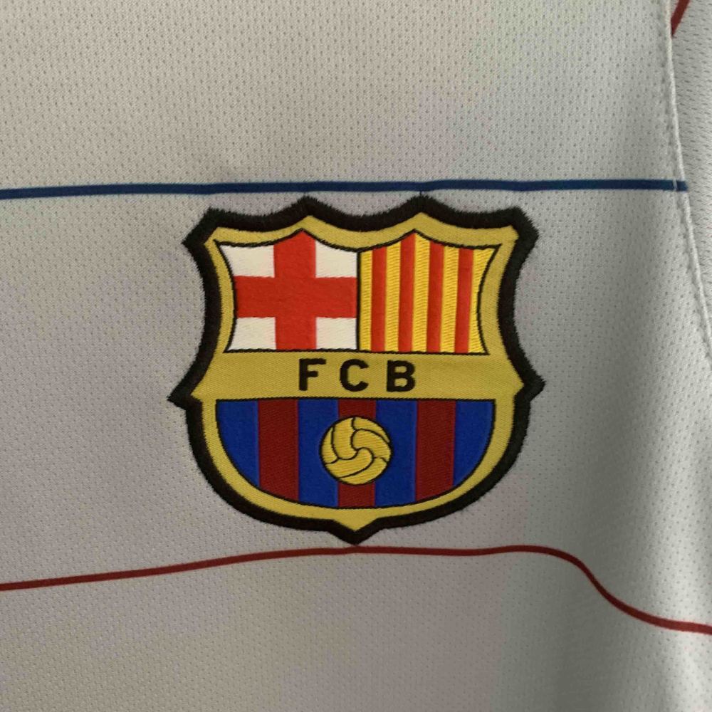 Barcelona Retro Jersey Away Soccer Shirt 2003-04
