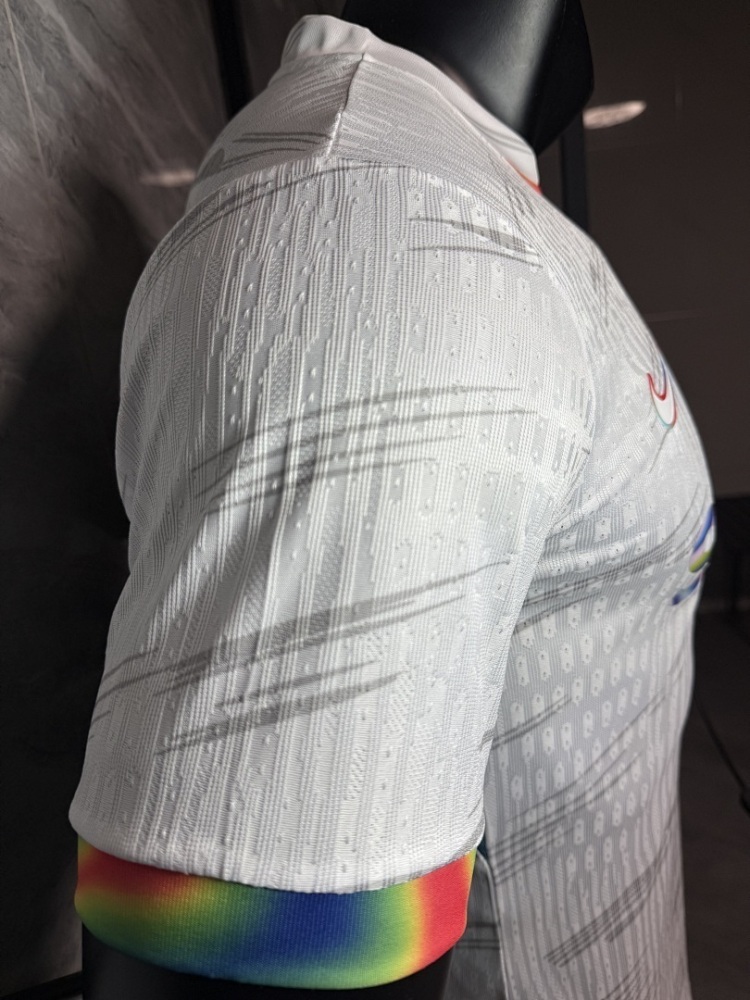 Authentic Soccer Jersey Barcelona Special Edition Shirt 2025/26