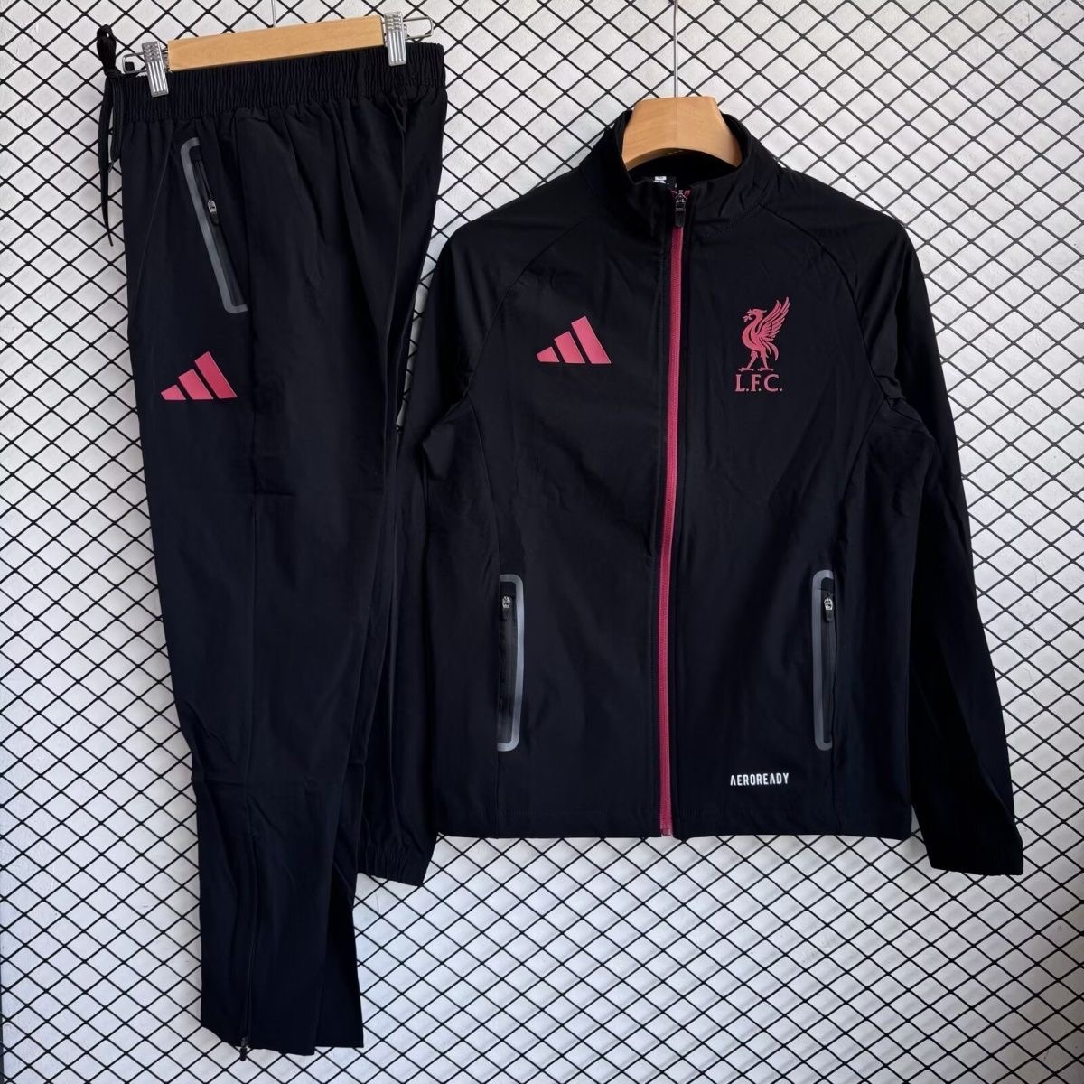 Liverpool Windbreaker with Pants Black 2025/26