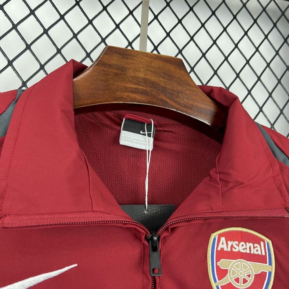 Arsenal Retro Windbreaker Jacket Red 2005/06