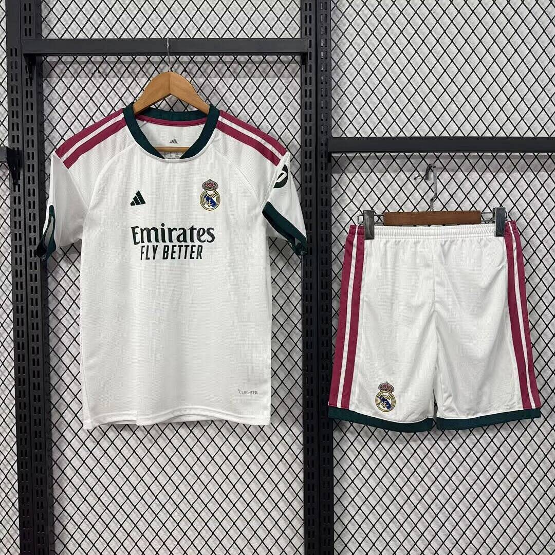 Real Madrid Soccer Jersey Home Kids Jersey & Shorts Kit 2026/27 in Model Year: 2026/27 Country and League: Spain-La Liga