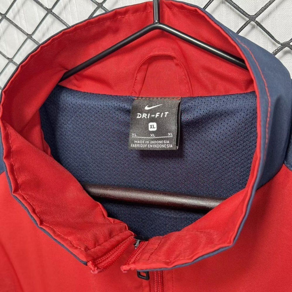 Barcelona Retro Windbreaker Jacket Red 1998-00