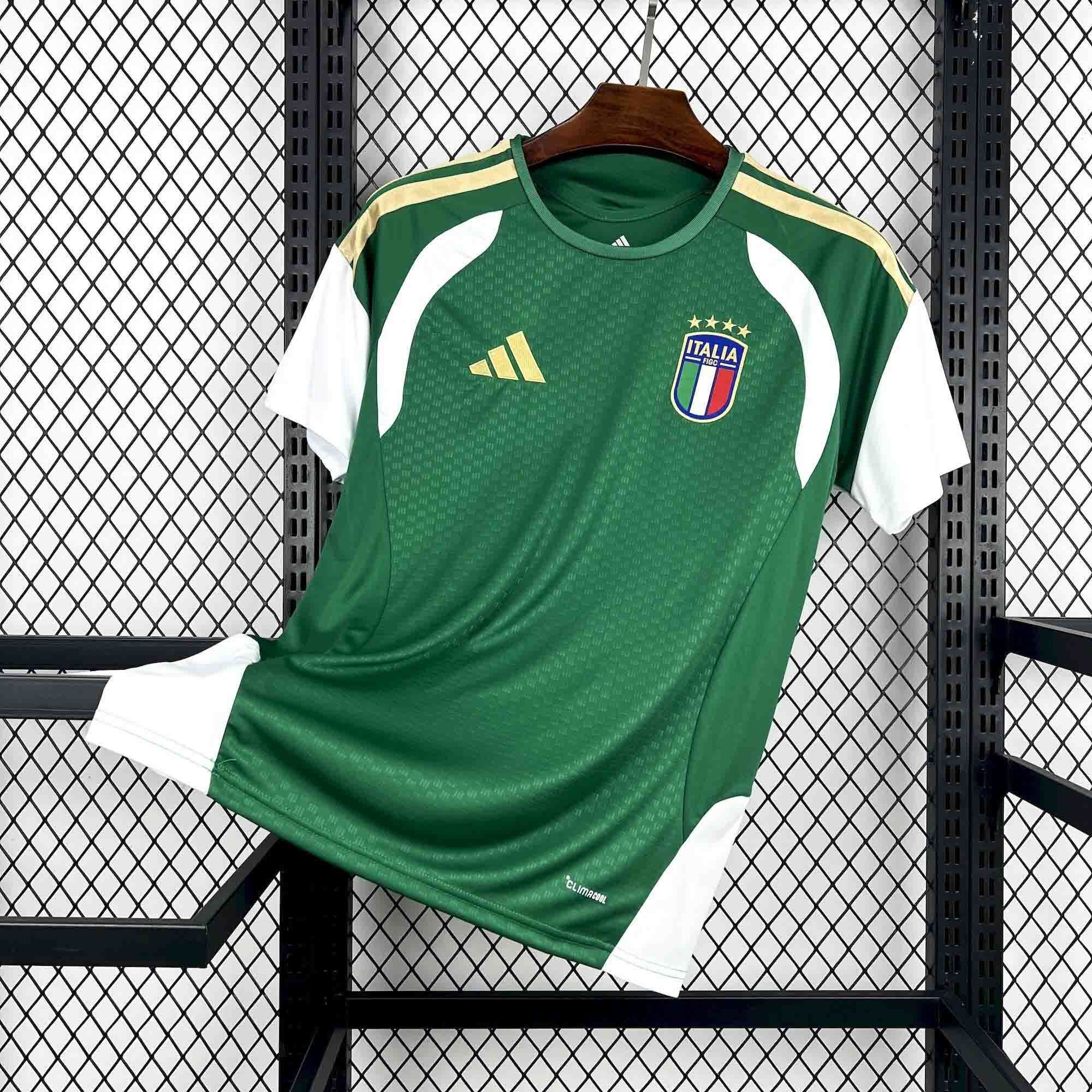 Italy Soccer Jersey Pre-Match Custom Shirt 2026 World Cup Edition in Green