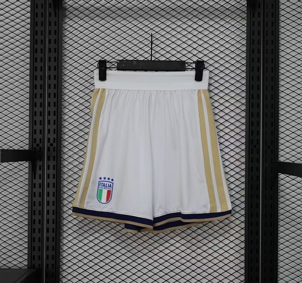 Italy Authentic Football Home Shorts World Cup 2026