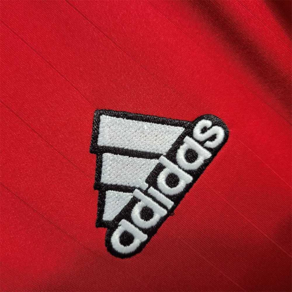 Manchester United Retro Home Long Sleeve Football Jersey Custom Shirt 2022/23