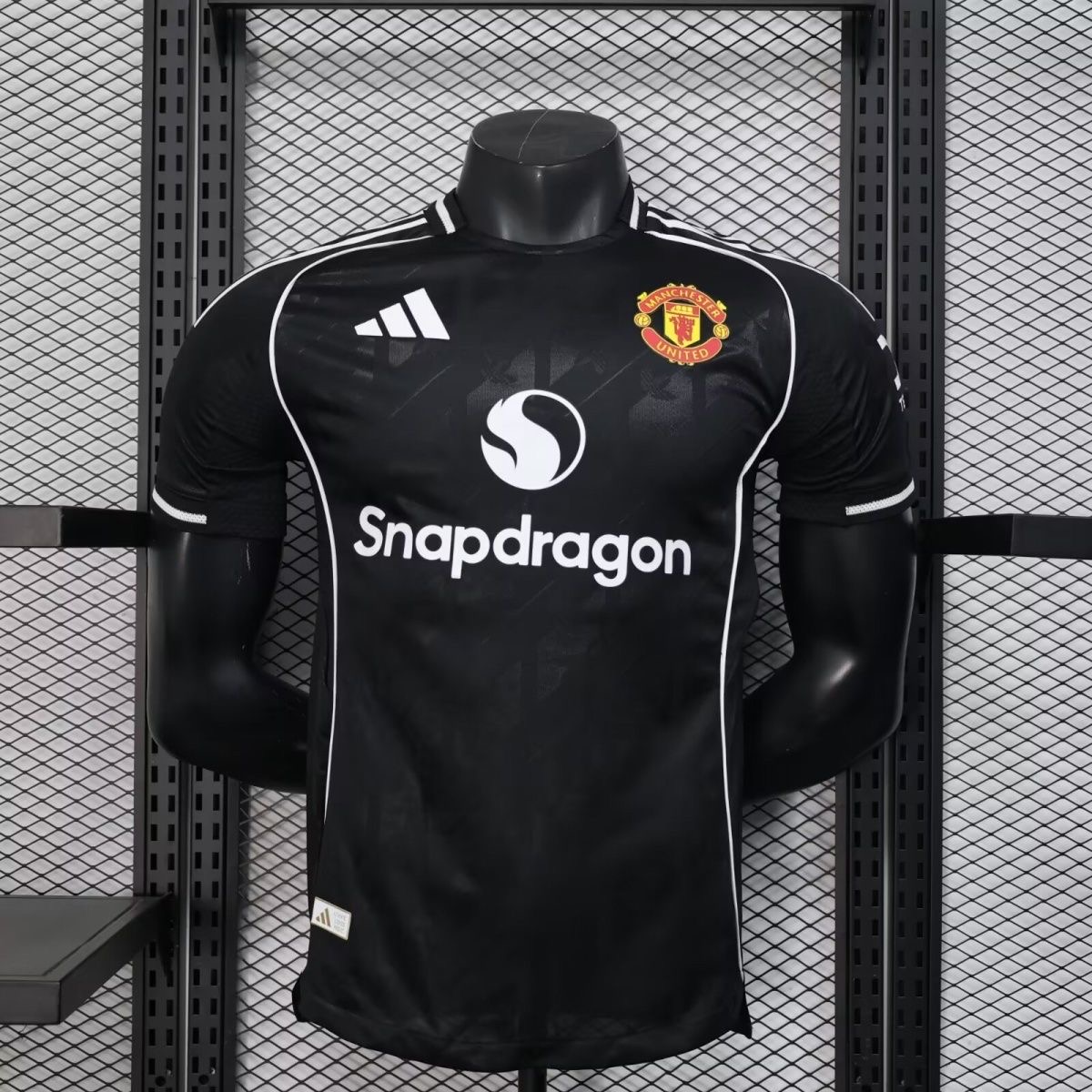 Manchester United Authentic Black Special Edition Football Jersey Shirt 2025/26 in Model Year: 2025/26 Country and League: