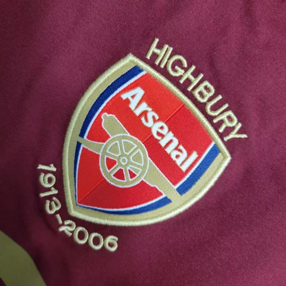 Arsenal Soccer Retro Jersey Home Long Sleeve Custom Shirt 2005/06
