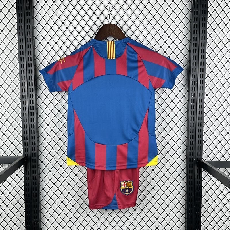 Barcelona Retro Jersey Home Kids Kit Jersey+Shorts 2005/06