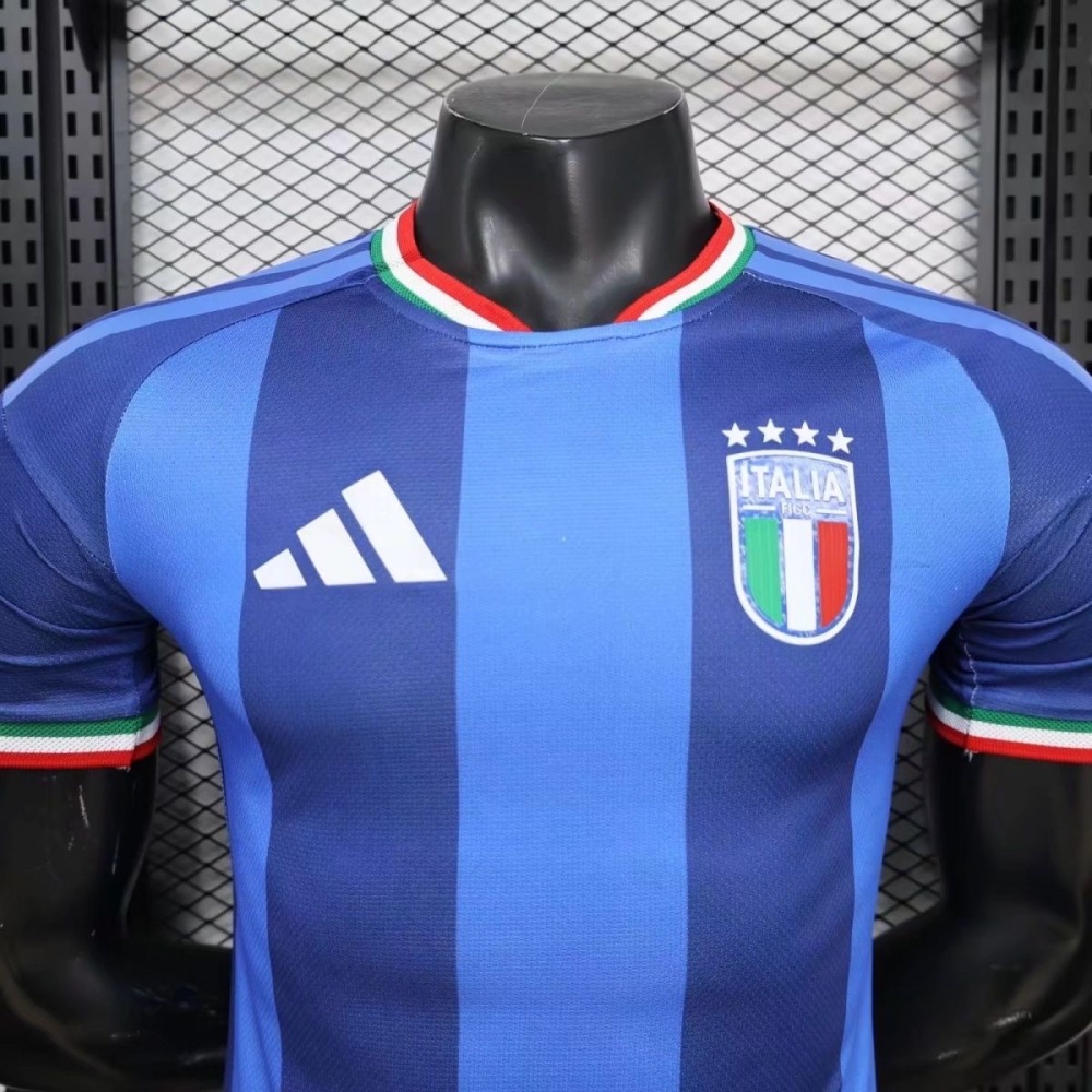 Italy Authentic Special Edition Football Shirt World Cup 2026