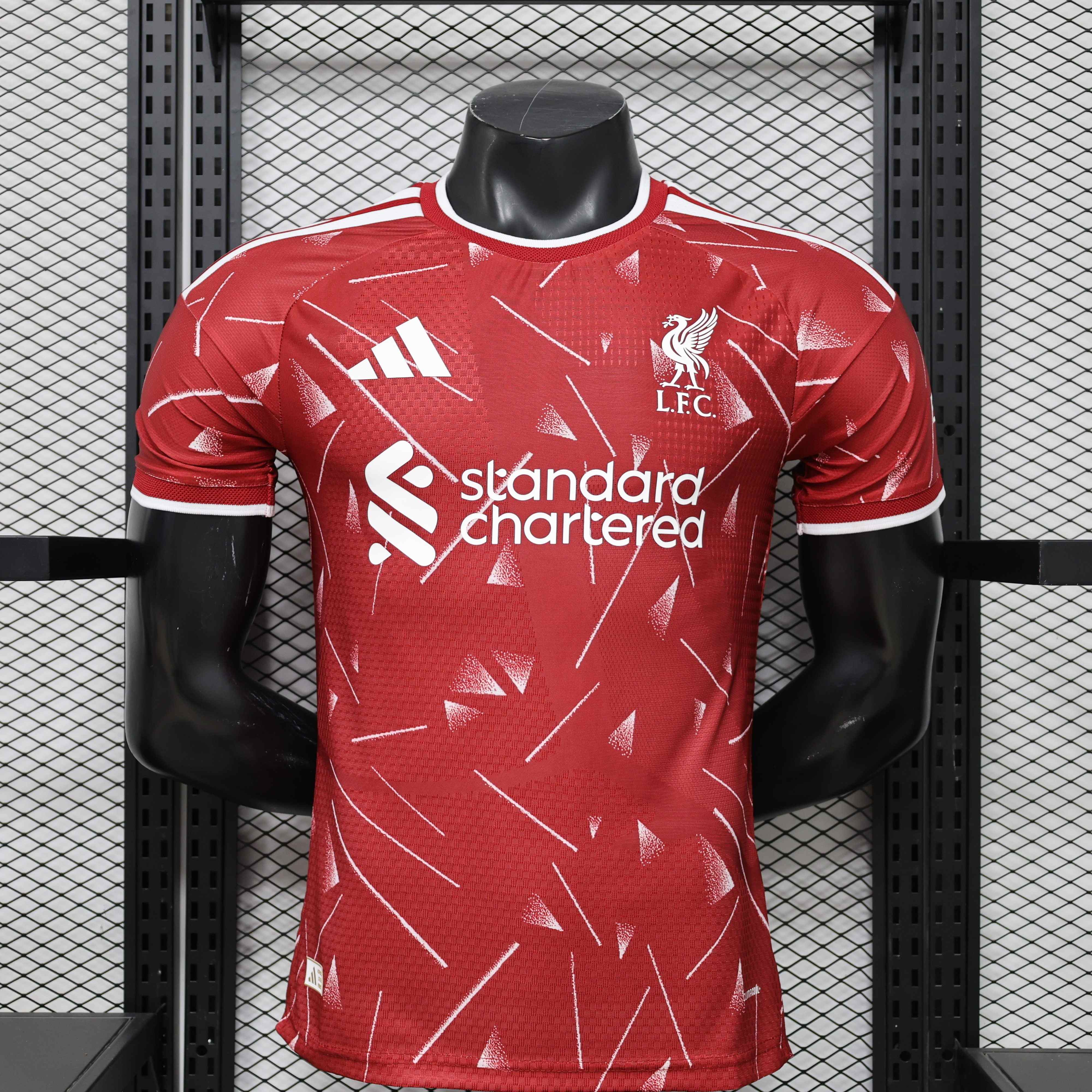Liverpool Authentic Football Jersey Home Shirt 2026/27 in Red