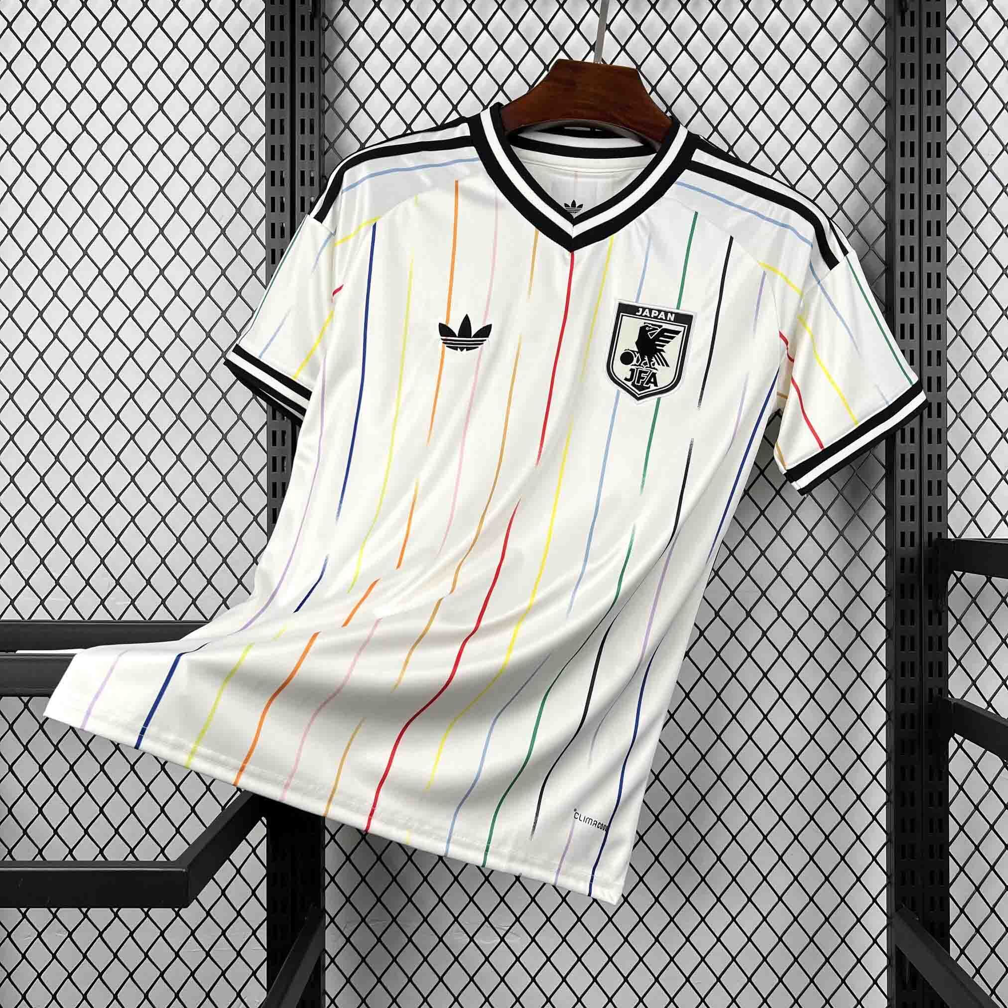 Japan Soccer Jersey Away Custom Shirt 2026 World Cup Edition in Off-White