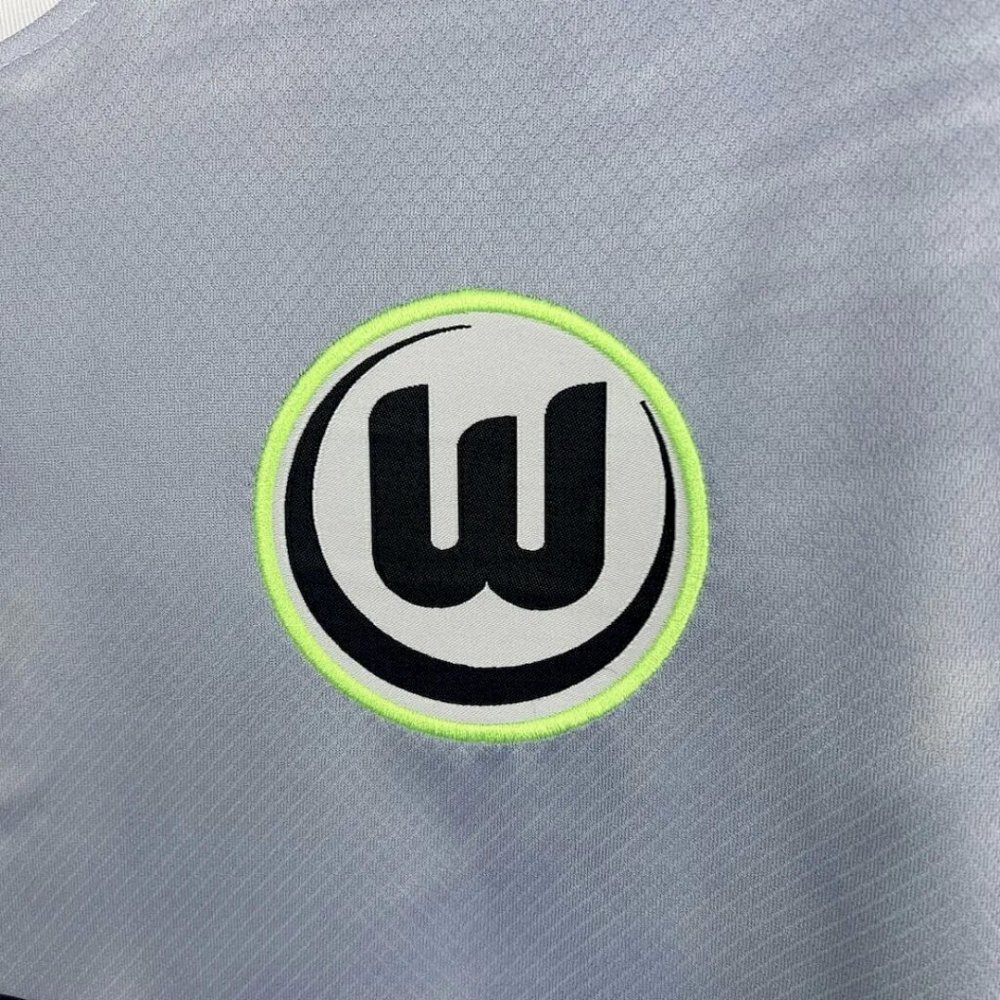 VfL Wolfsburg Football Jersey Away Custom Shirt 2025/26