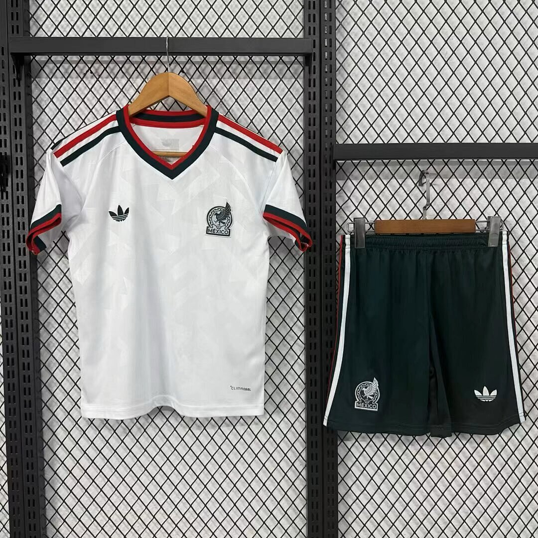 Mexico Soccer Jersey Away Kids Jersey & Shorts Kit 2026 World Cup Edition in White