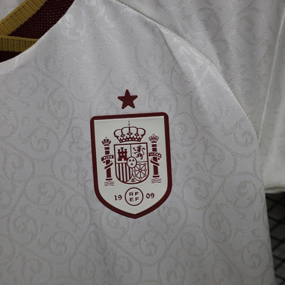 Spain Authentic Football Jersey Women's Away Shirt World Cup 2026 - Player Version