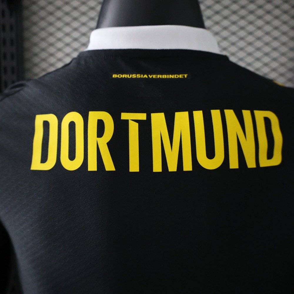 Borussia Dortmund Authentic Away Football Shirt 2026/27