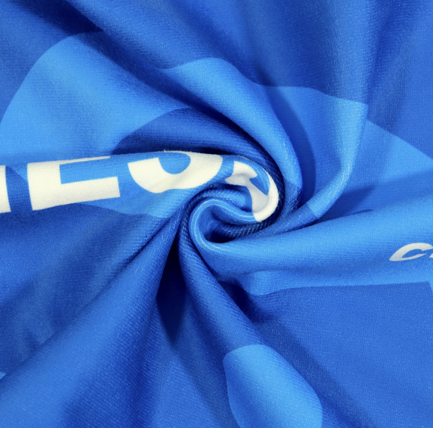 Custom Polyester Sweat Wicking Sports Towel for Running, Yoga, Badminton, Tennis & Basketball, Waffle Knit Fitness Towel