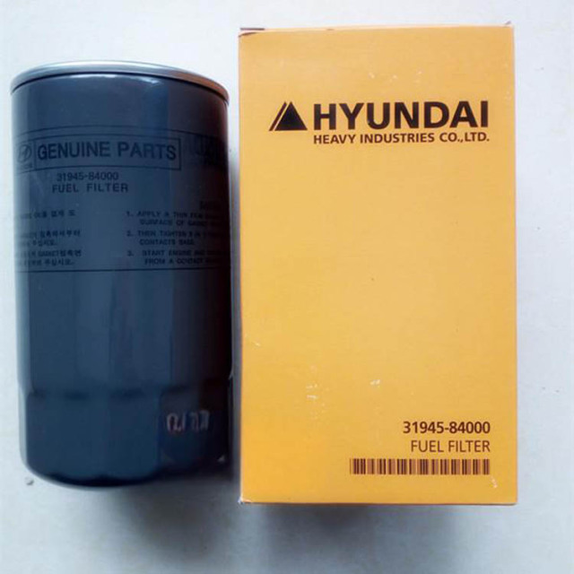 Hyundai Excavator R225-7 R305-7 R335-7 R455-7 R305-9T R335-9T  Diesel filter cartridge 31945-84000