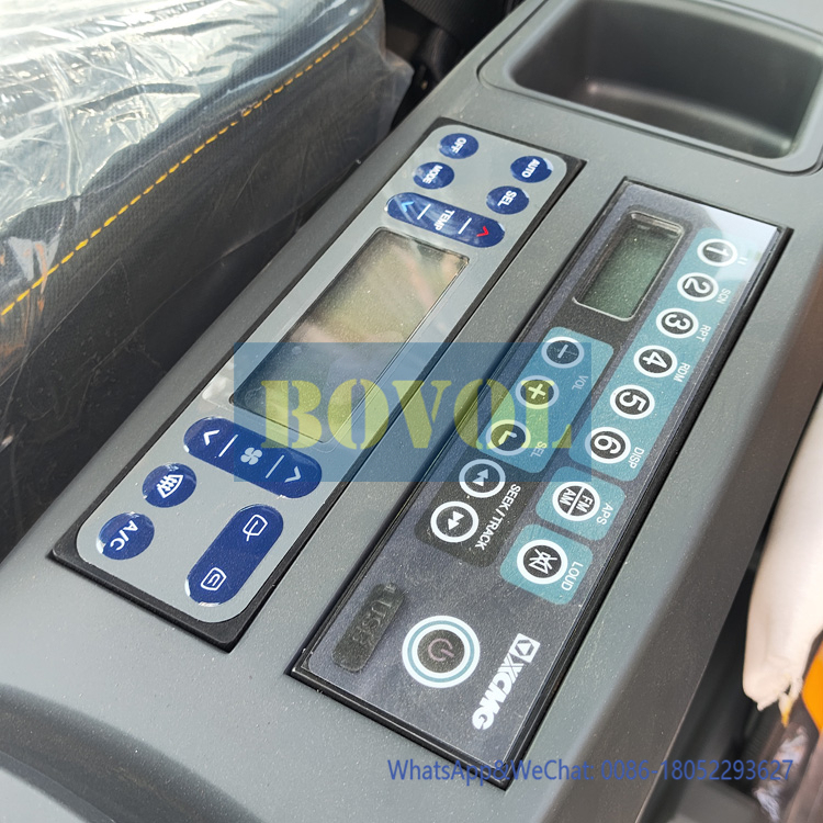 XCMG excavator XE150D XE235D XE215C XE270C XE260C Air conditioning panel