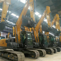 Excavator XE135B