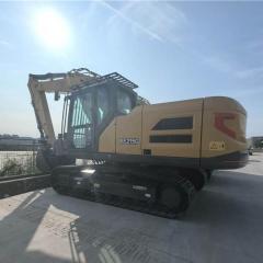 Excavator XE215DA