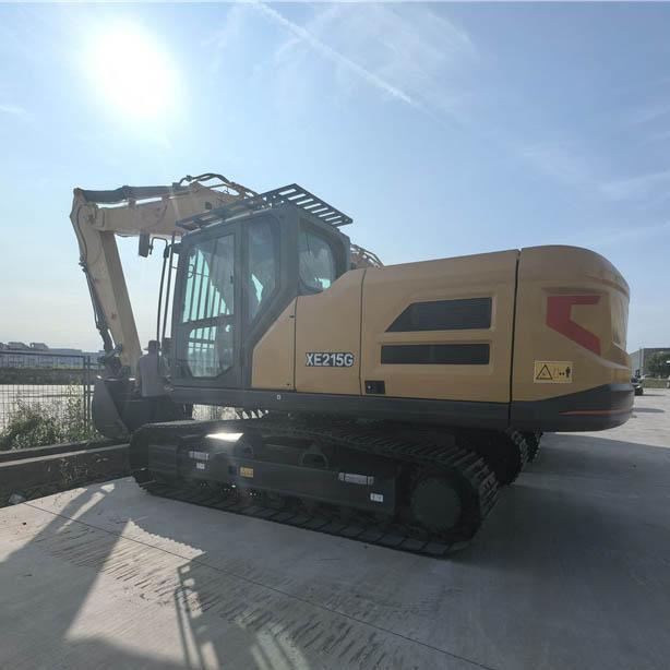Excavator XE215C
