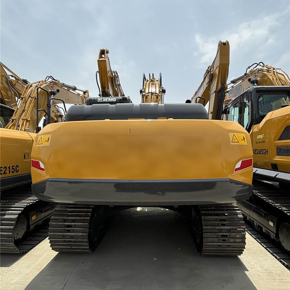 Excavator XE215G