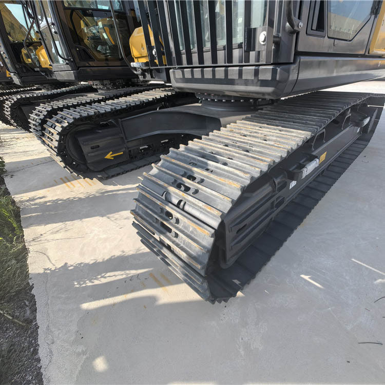 Excavator XE215G