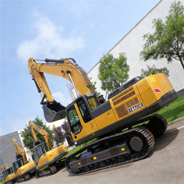 Excavator XE370CA