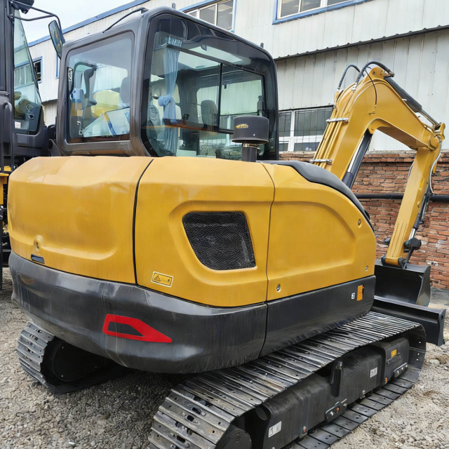 Excavator XE60G