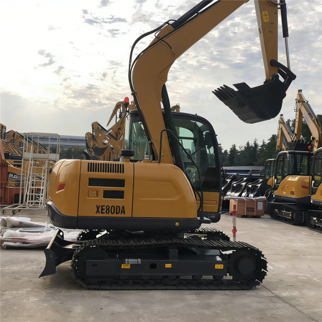 Excavator XE80G