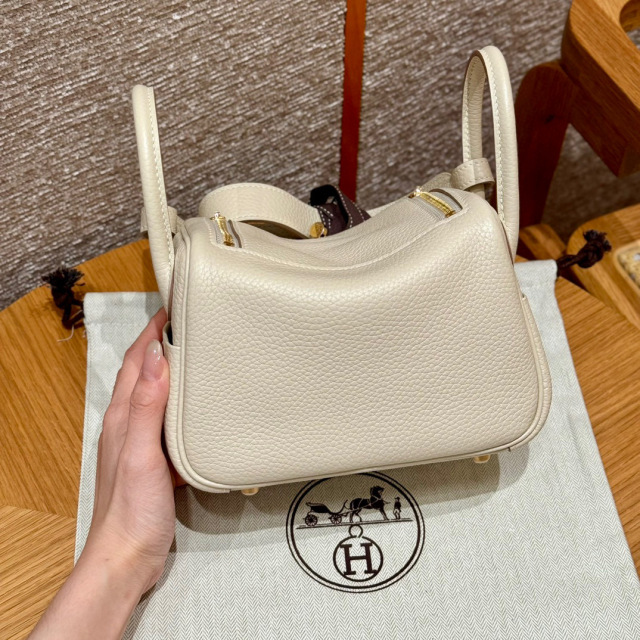 Hermes  Lindy  Size：19*12.5*9cm