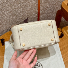 Hermes  Lindy  Size：19*12.5*9cm
