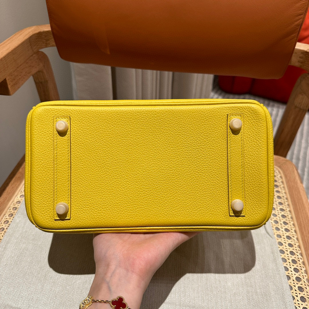 Hermes Birkin Größe: 25 * 20 * 13 cm