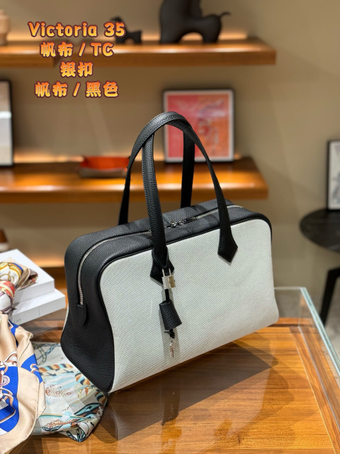 Hermes Victoria Dimensioni: 36*23*14,5 cm