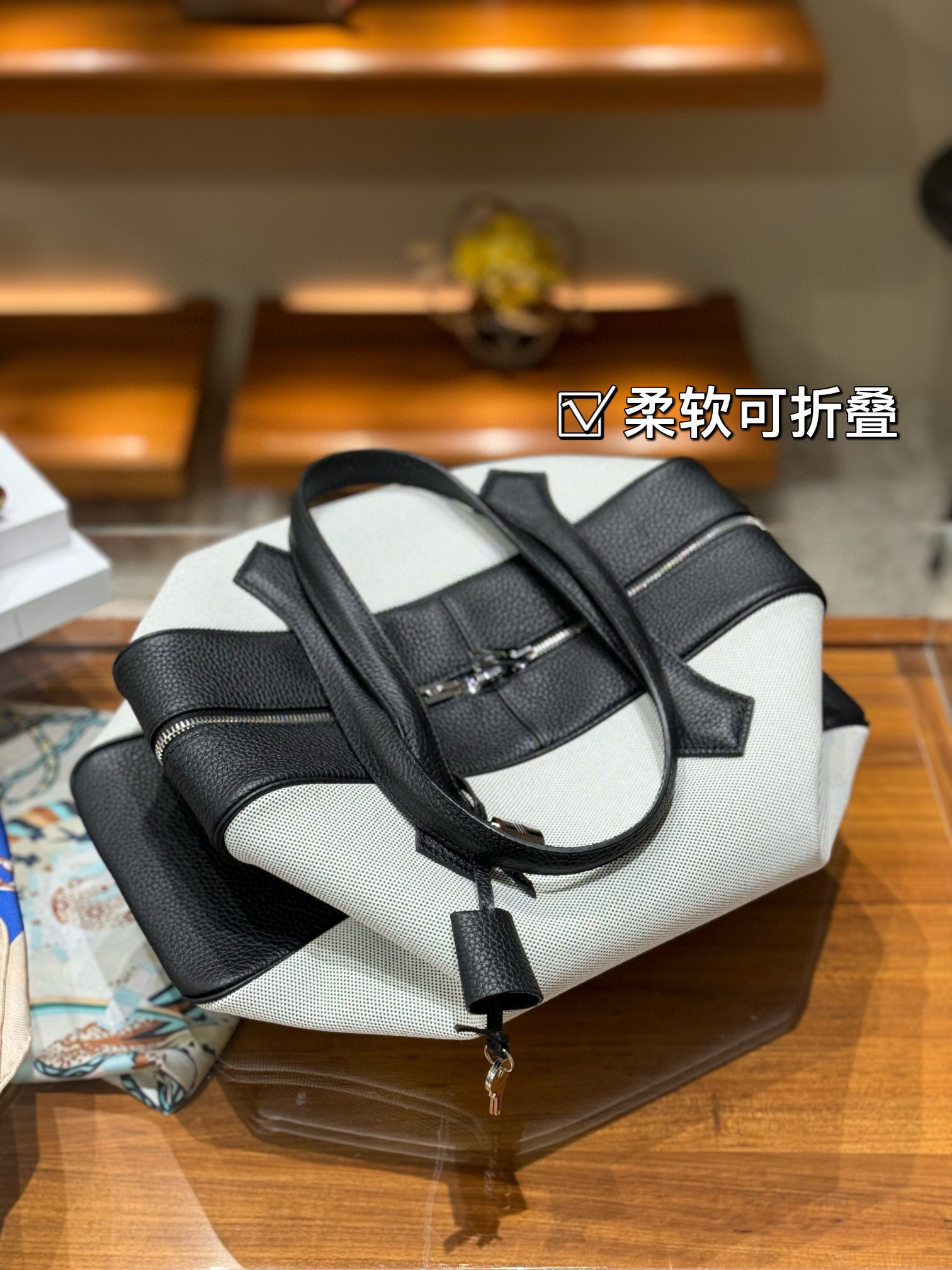 Hermes Victoria Dimensioni: 36*23*14,5 cm