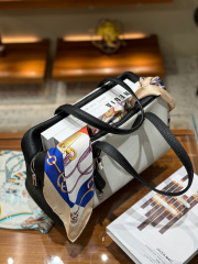 Hermes Victoria Dimensioni: 36*23*14,5 cm