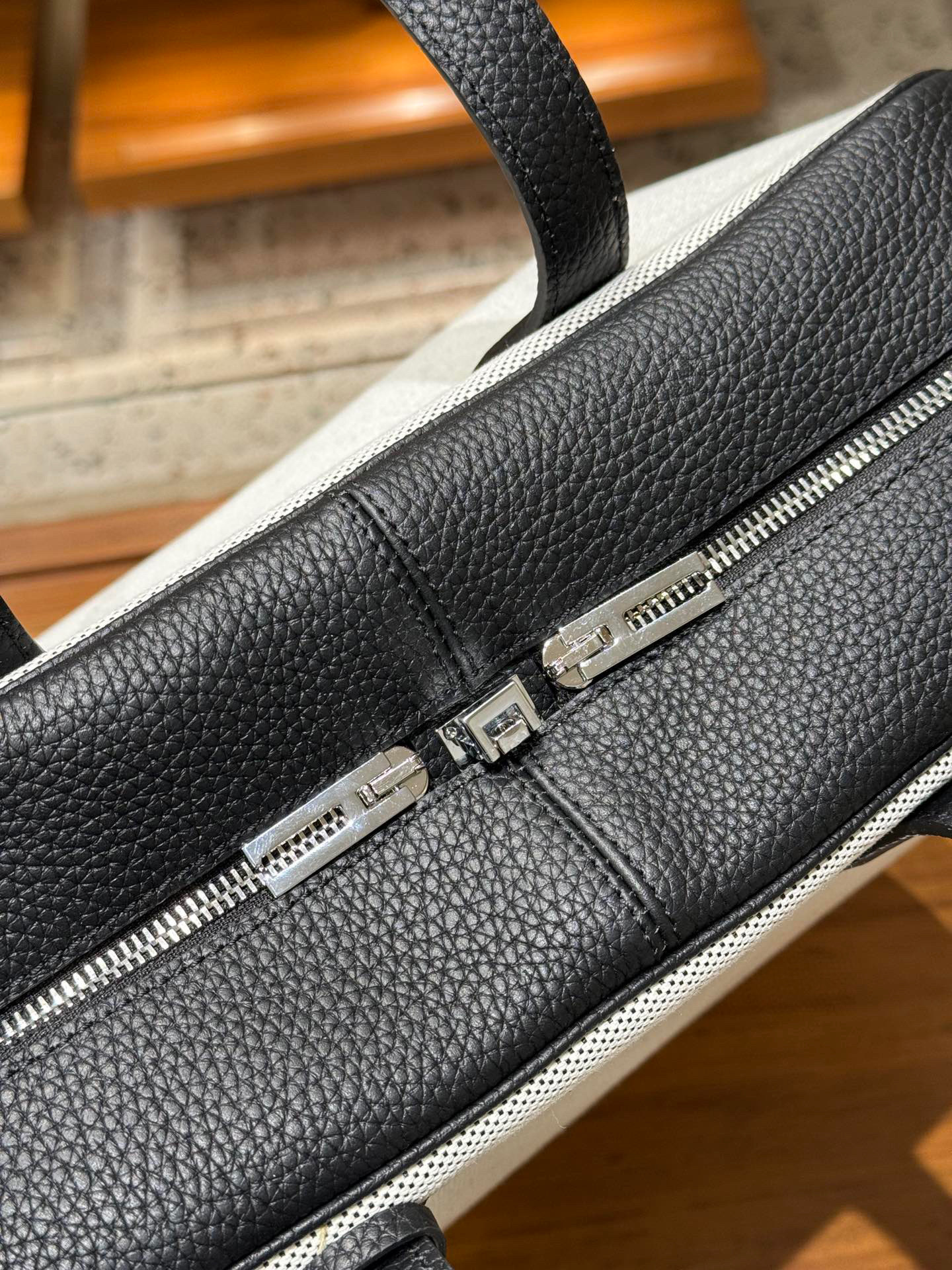 Hermes Victoria Dimensioni: 36*23*14,5 cm