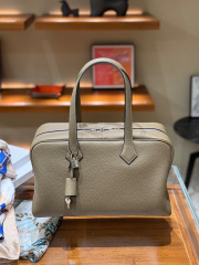 Hermes Victoria  Size：36*23*14.5cm
