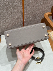 Hermes Kelly  Size：25*17*7cm
