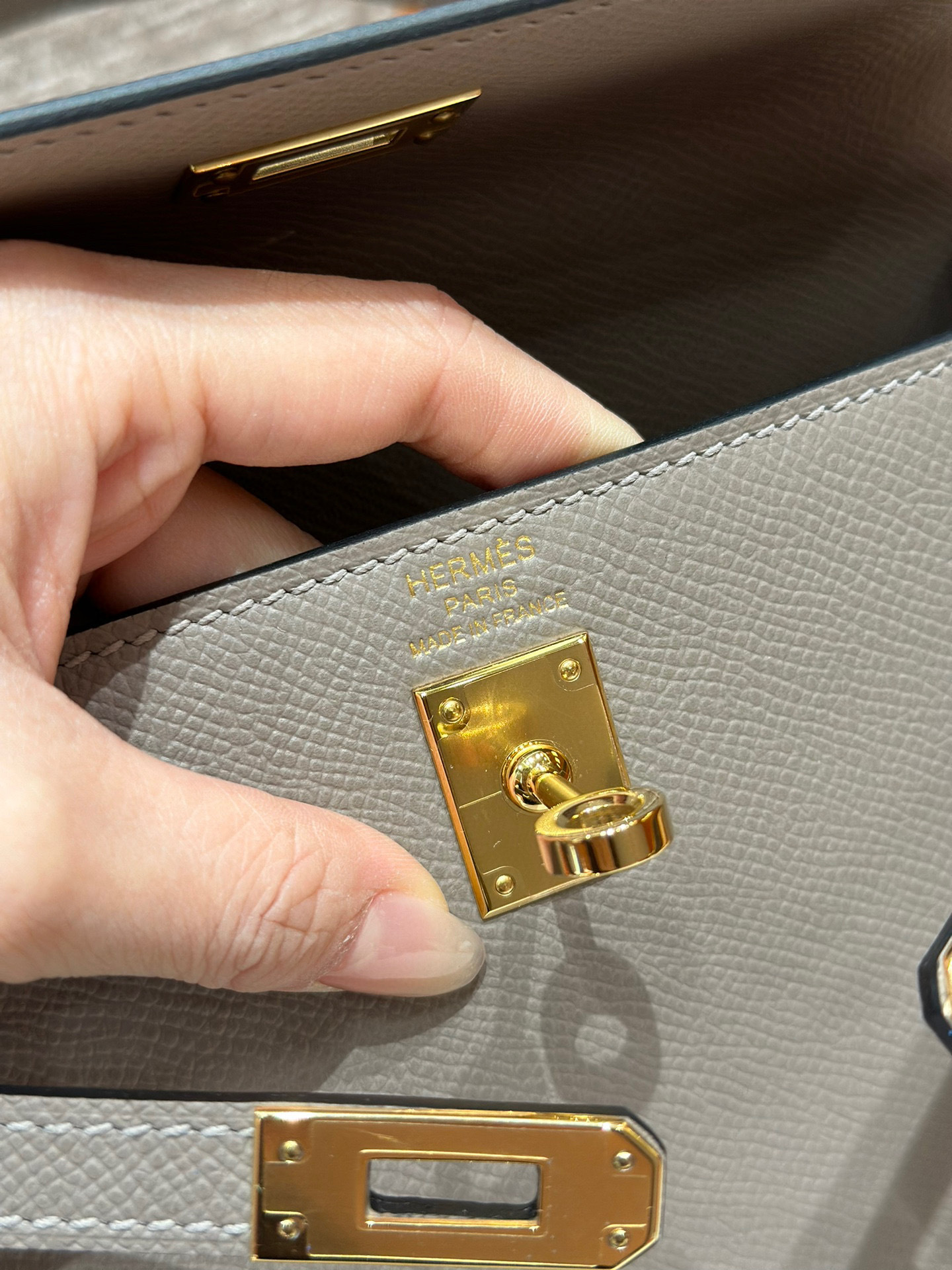 Hermes Kelly  Size：25*17*7cm